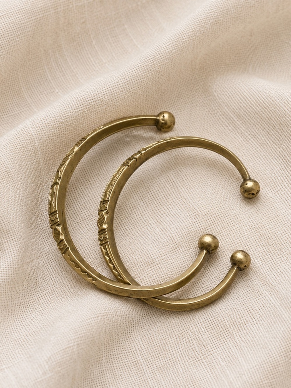 🇳🇬ARTISAN African Gold Tone Bangle Set